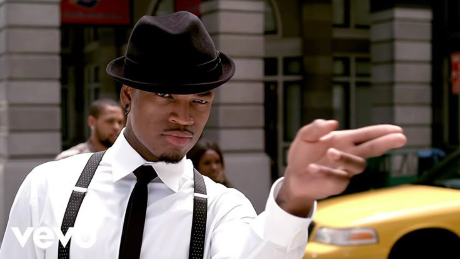 NE‑YO Steps Into Hell’s Kitchen, Bringing R&B Heat to Broadway